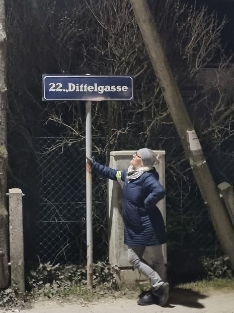 20230308_193745